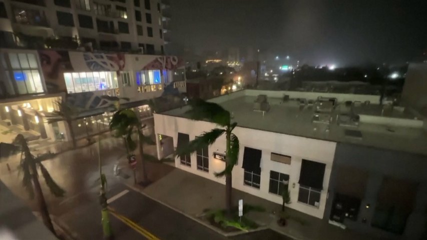 El viento sopla muy fuerte tras el paso del pico de Milton en Florida