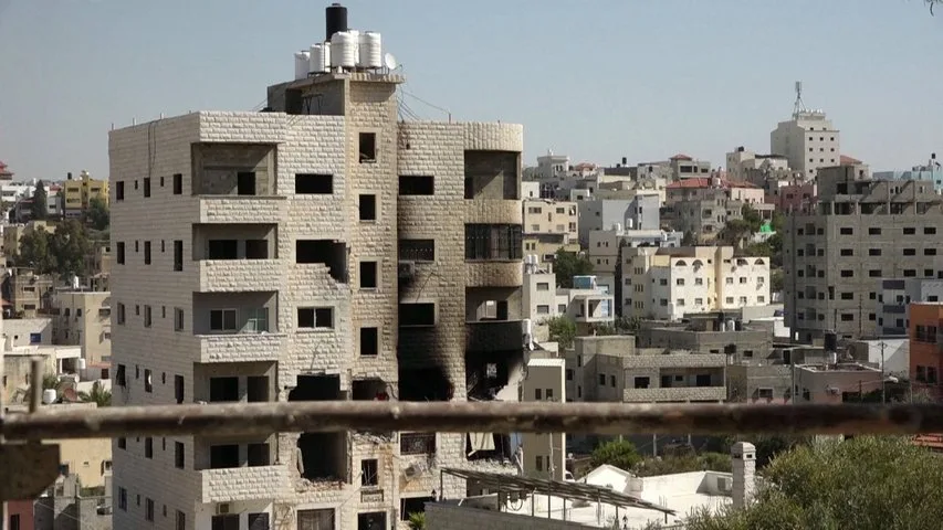 Edificio bombardeado en Irán