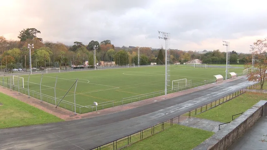 Campo de fútbol en Gijón