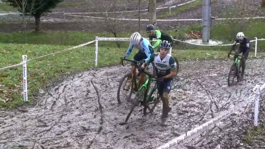 Buen resultado para los corredores asturianos en el Ciclocross de Igorre